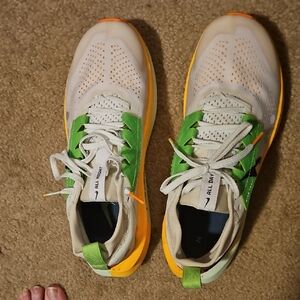 Nike Men's ZoomX Zegama Size 9.5 Trail 2 Shoes.